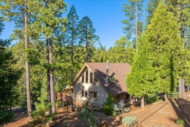 Nestled in the beautiful Sierra Nevada Mountains, this inviting on Sequoia Woods Country Club in California - for sale on GolfHomes.com, golf home, golf lot