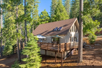Nestled in the beautiful Sierra Nevada Mountains, this inviting on Sequoia Woods Country Club in California - for sale on GolfHomes.com, golf home, golf lot