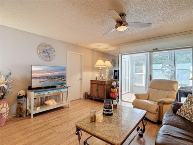 Move-in ready, this stunning 2-bedroom, 2-bath condo in the on Beacon Woods Golf Club in Florida - for sale on GolfHomes.com, golf home, golf lot