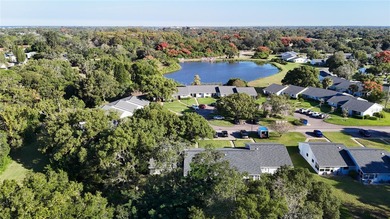Move-in ready, this stunning 2-bedroom, 2-bath condo in the on Beacon Woods Golf Club in Florida - for sale on GolfHomes.com, golf home, golf lot