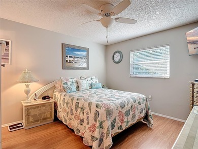 Move-in ready, this stunning 2-bedroom, 2-bath condo in the on Beacon Woods Golf Club in Florida - for sale on GolfHomes.com, golf home, golf lot