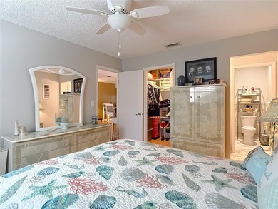 Move-in ready, this stunning 2-bedroom, 2-bath condo in the on Beacon Woods Golf Club in Florida - for sale on GolfHomes.com, golf home, golf lot