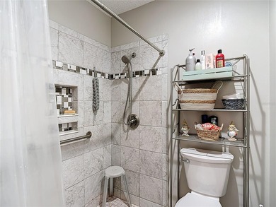 Move-in ready, this stunning 2-bedroom, 2-bath condo in the on Beacon Woods Golf Club in Florida - for sale on GolfHomes.com, golf home, golf lot