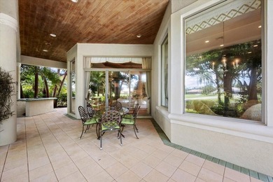 Beautiful one owner estate on the cul-de-sac over 60 feet of on  in Florida - for sale on GolfHomes.com, golf home, golf lot