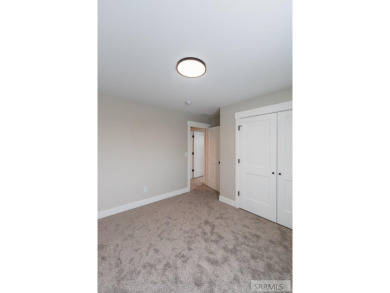LANDSCAPING INCLUDED & MOVE-IN READY! Welcome to your new home on Sage Lakes Municipal Golf Course in Idaho - for sale on GolfHomes.com, golf home, golf lot