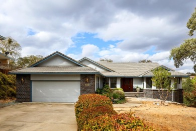Presenting this traditional, single-story home on .39 acre with on La Contenta Golf Course in California - for sale on GolfHomes.com, golf home, golf lot