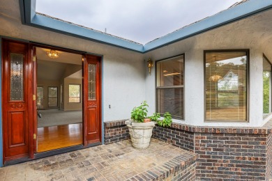 Presenting this traditional, single-story home on .39 acre with on La Contenta Golf Course in California - for sale on GolfHomes.com, golf home, golf lot
