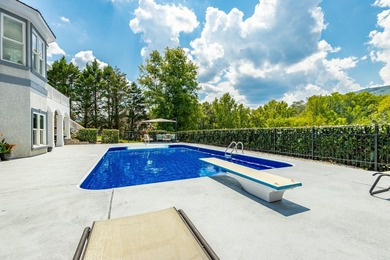 Welcome to your dream home in the scenic and very desirable on Black Creek Club in Tennessee - for sale on GolfHomes.com, golf home, golf lot