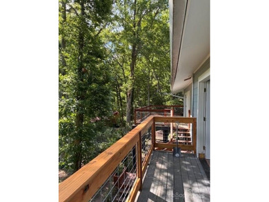 Located on the newly redesigned Waynesville Country Club, this on Waynesville Country Club Inn in North Carolina - for sale on GolfHomes.com, golf home, golf lot