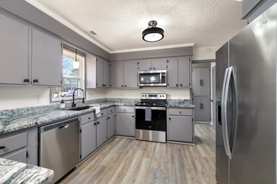 Beautifully renovated 3br/2ba home offering 2569 sq ft of on Shannon Greens Golf Course in South Carolina - for sale on GolfHomes.com, golf home, golf lot