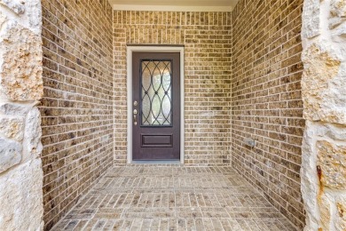 MOVE IN READY.  Immaculate Abbeyville floorplan in Frisco Lakes on Frisco Lakes Golf Course in Texas - for sale on GolfHomes.com, golf home, golf lot