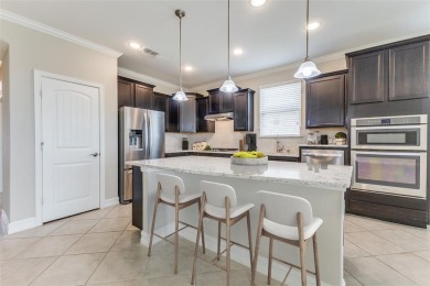 MOVE IN READY.  Immaculate Abbeyville floorplan in Frisco Lakes on Frisco Lakes Golf Course in Texas - for sale on GolfHomes.com, golf home, golf lot