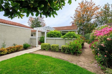 *THIS IS THE LIFE!* Don't miss this rare La Reina Model--2-car on Leisure Village Par 3 Golf Course in California - for sale on GolfHomes.com, golf home, golf lot
