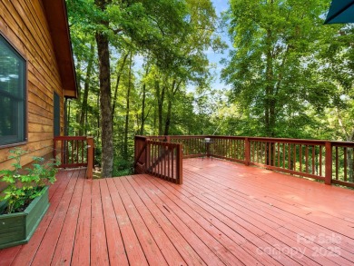 This charming mountain getaway is in the sought after on Waynesville Country Club Inn in North Carolina - for sale on GolfHomes.com, golf home, golf lot
