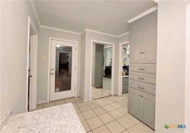 Owner Financing available! NEW ROOF 2021! NEW HVAC System on Sammons Golf Links in Texas - for sale on GolfHomes.com, golf home, golf lot