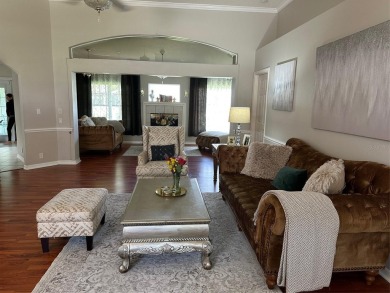 A Substantial Price Reduction!!!!!!Motivated Seller! Non Flood on Glen Lakes Country Club in Florida - for sale on GolfHomes.com, golf home, golf lot