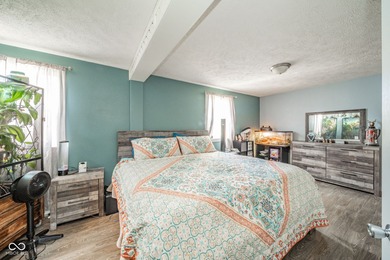 MOTIVATED SELLERS! Step inside this charming 3-bedroom, 2-bath on Meadowbrook Golf Course in Indiana - for sale on GolfHomes.com, golf home, golf lot