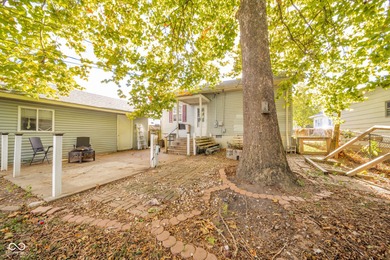 MOTIVATED SELLERS! Step inside this charming 3-bedroom, 2-bath on Meadowbrook Golf Course in Indiana - for sale on GolfHomes.com, golf home, golf lot