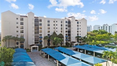 LUXURY, SPACE  VIEWS--THIS 3BR, 2.5BA CORNER CONDO HAS IT ALL! on Boca Pointe Country Club in Florida - for sale on GolfHomes.com, golf home, golf lot