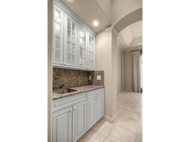 It's time to stop looking and start enjoying life in this on Country Club of Ocala in Florida - for sale on GolfHomes.com, golf home, golf lot