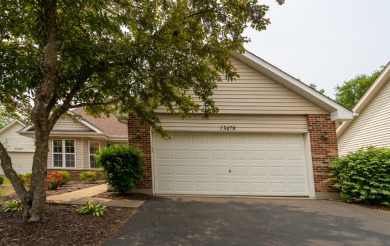 This is a 55+ ACTIVE ADULT COMMUNITY. The Burton model is 1663 on The Links at Carillon in Illinois - for sale on GolfHomes.com, golf home, golf lot