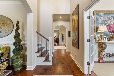 Beautiful home located in Chenal Valley with golf cart access to on Chenal Country Club - Bear Den Mountain in Arkansas - for sale on GolfHomes.com, golf home, golf lot