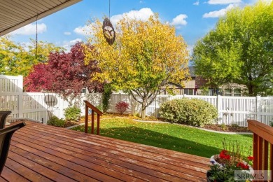 Come see this beautiful, meticulous, well maintained town-home on Sand Creek Golf Course in Idaho - for sale on GolfHomes.com, golf home, golf lot