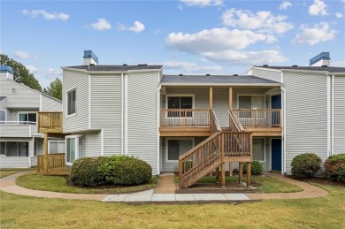 Beautiful, spacious 2 bedroom, 2 bath, 1st floor condo in on Kempsville Greens Municipal Golf Course in Virginia - for sale on GolfHomes.com, golf home, golf lot