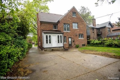Beautifully renovated in 2025, this spacious home offers six on Detroit Golf Club  in Michigan - for sale on GolfHomes.com, golf home, golf lot