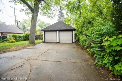 Beautifully renovated in 2025, this spacious home offers six on Detroit Golf Club  in Michigan - for sale on GolfHomes.com, golf home, golf lot