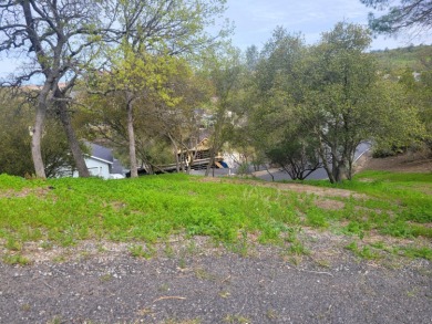 Residential Lot zoned R1 in gated Lake Tulloch shores community on The Club at Copper Valley Golf Course in California - for sale on GolfHomes.com, golf home, golf lot