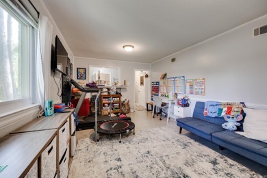 This beautiful home offers the perfect blend of comfort, style on Foxwood Golf Club in Arkansas - for sale on GolfHomes.com, golf home, golf lot