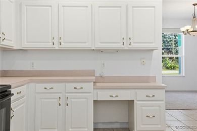 MOVE-IN READY AND WELL-MAINTAINED HOME in Sugarmill Woods on a on Sugarmill Woods Golf and Country Club in Florida - for sale on GolfHomes.com, golf home, golf lot