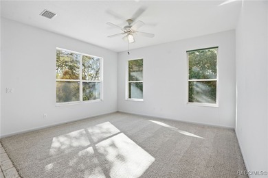 MOVE-IN READY AND WELL-MAINTAINED HOME in Sugarmill Woods on a on Sugarmill Woods Golf and Country Club in Florida - for sale on GolfHomes.com, golf home, golf lot