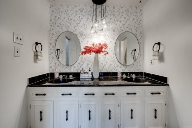 This beautiful home offers the perfect blend of comfort, style on Foxwood Golf Club in Arkansas - for sale on GolfHomes.com, golf home, golf lot