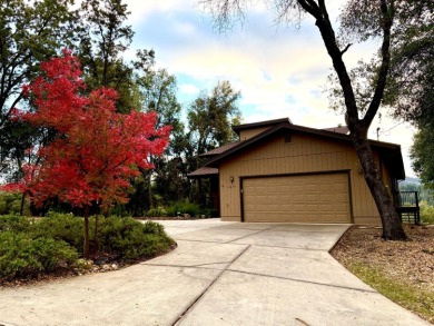 Located on a quiet lane and close to sweet private lake with on Pine Mountain Lake Country Club in California - for sale on GolfHomes.com, golf home, golf lot