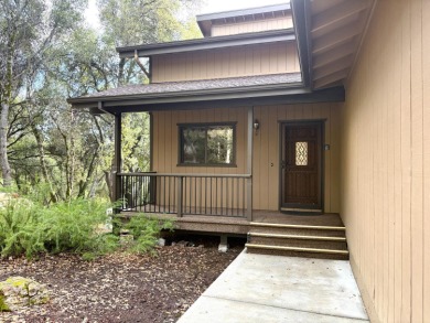 Located on a quiet lane and close to sweet private lake with on Pine Mountain Lake Country Club in California - for sale on GolfHomes.com, golf home, golf lot