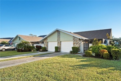 Come home to your dream villa in Cross Creek Country Club! This on Cross Creek Country Club in Florida - for sale on GolfHomes.com, golf home, golf lot