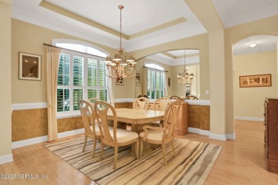 Beautiful POOL home in Orange Park Country Club! This spacious 3 on Country Club of Orange Park in Florida - for sale on GolfHomes.com, golf home, golf lot