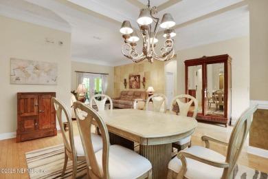 Beautiful POOL home in Orange Park Country Club! This spacious 3 on Country Club of Orange Park in Florida - for sale on GolfHomes.com, golf home, golf lot