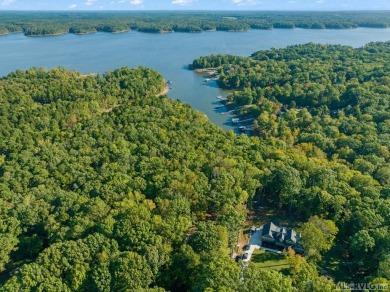 BUGGS ISLAND LAKEFRONT BUNGALOW: *FALL* in love with this 3 on Kinderton Country Club in Virginia - for sale on GolfHomes.com, golf home, golf lot