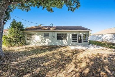 One or more photo(s) has been virtually staged. Sprawling, 3-bed on Oak Hills Country Club in Florida - for sale on GolfHomes.com, golf home, golf lot