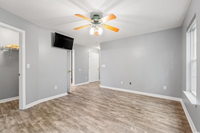 Welcome to this beautifully updated, light-filled first-floor on Wachesaw Plantation East Golf Course in South Carolina - for sale on GolfHomes.com, golf home, golf lot