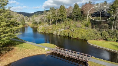 This beautifully updated home is located in the desirable on Highlands Falls Country Club in North Carolina - for sale on GolfHomes.com, golf home, golf lot