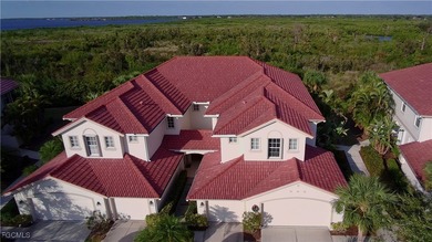 Welcome home to this beautifully updated 2 BEDROOM PLUS A DEN on Riverwood Golf Club in Florida - for sale on GolfHomes.com, golf home, golf lot