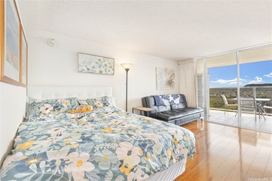 This fully furnished studio unit at Island Colony offers an on Ala Wai Golf Course in Hawaii - for sale on GolfHomes.com, golf home, golf lot