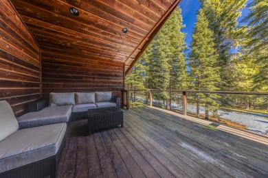 Great golf course residence in Lake Almanor West on a .54 acre on Lake Almanor West Golf Course in California - for sale on GolfHomes.com, golf home, golf lot