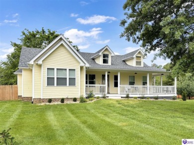 Perfectly positioned across from the golf course, this charming on Elizabethtown Country Club in Kentucky - for sale on GolfHomes.com, golf home, golf lot
