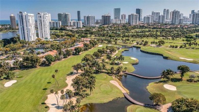 Enjoy this fabulous Aventura penthouse located in the heart of on Turnberry Isle Resort and Club in Florida - for sale on GolfHomes.com, golf home, golf lot
