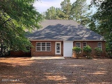 Prime Pinehurst Location! Just a short walk or golf cart ride to on Pinehurst Resort and Country Club in North Carolina - for sale on GolfHomes.com, golf home, golf lot